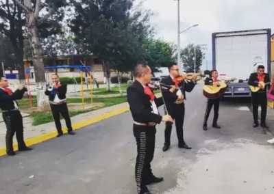 Mariachis Avenida Aztecas CDMX