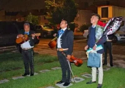 Serenata con Mariachi en Chimalhuacán